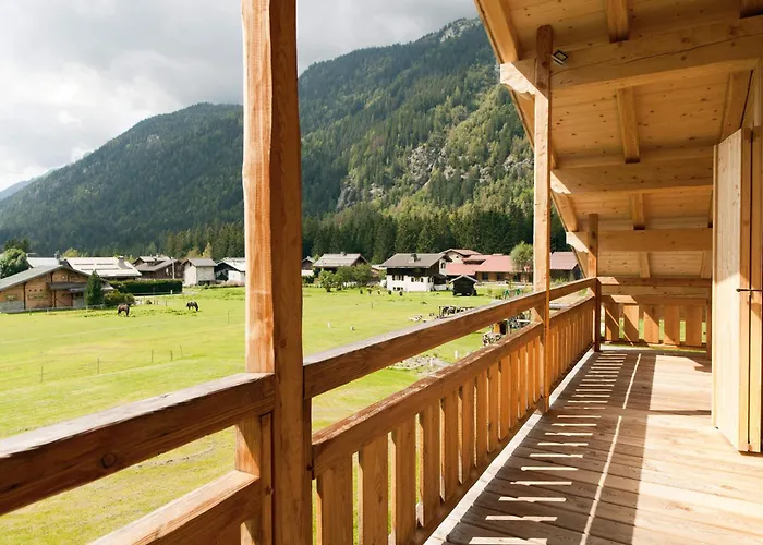 D'exception à Avec Sauna, Cheminée Et Proximité Des Pistes Skiables - Fr-1-343-181